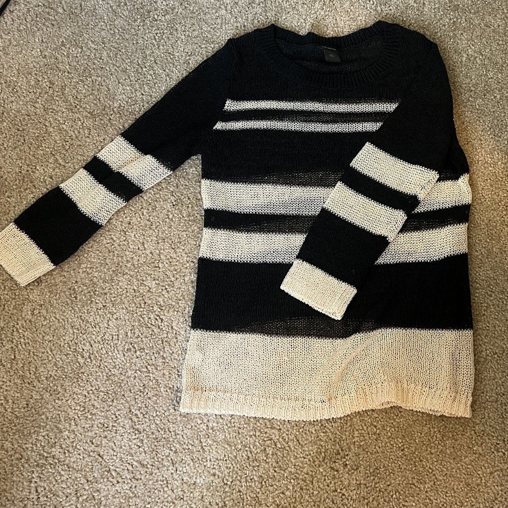 Ann Taylor Mesh Sweater (Size M)